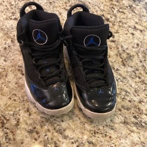 Boys Air Jordan Space Jam shoes